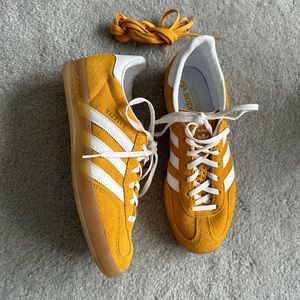 adidas Gazelle Indoor Orange Peel White (Women’s) size 8W